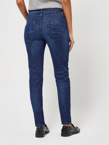 Loosefit Jean '94AMELIE' Gang en bleu