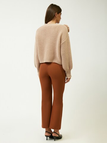 Cardigan 'Flowered' Influencer en beige