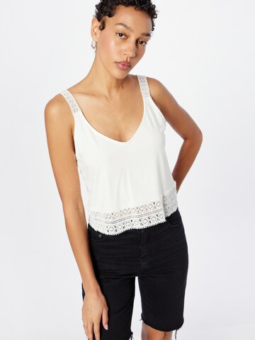 ABOUT YOU - Top 'Connie' em branco: frente