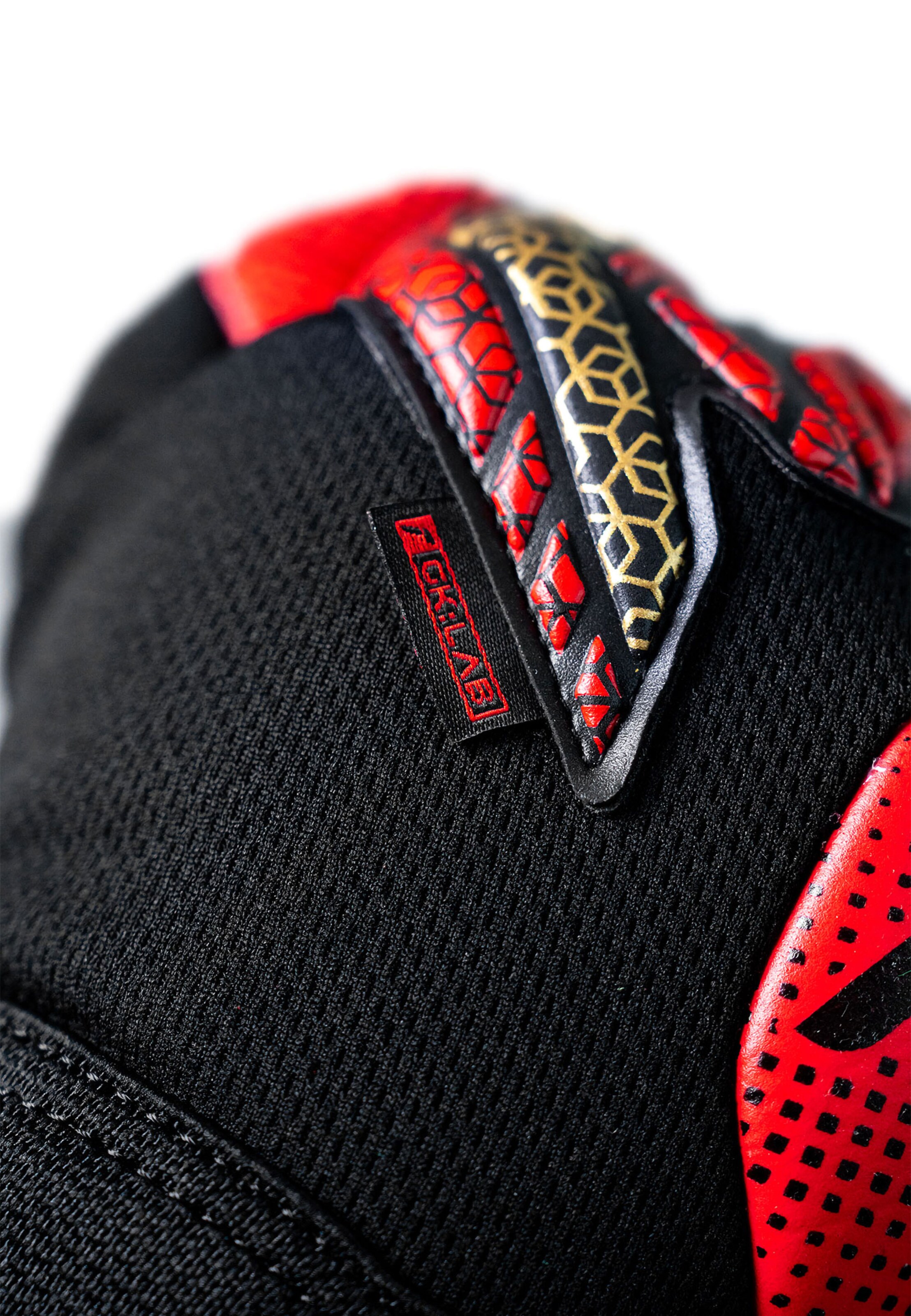 REUSCH Sporthandschoenen 'Attrakt Gold X GluePrint' in Zwart