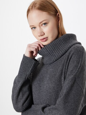 Pull-over 'RUE MALENE' JDY en gris