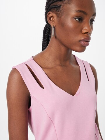 COMMA Topp i rosa