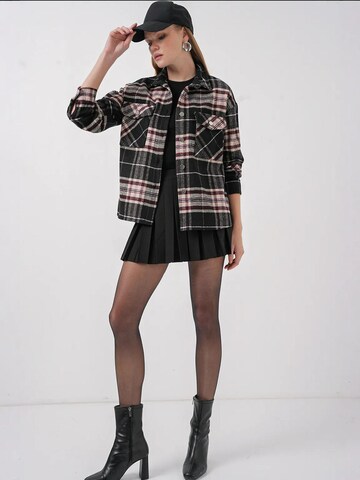 Bigdart Blouse in Zwart