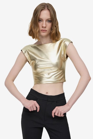 No Matter What T-Shirt in Gold: Vorderseite