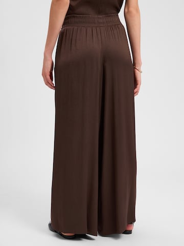 DRYKORN Wide leg Broek 'Ceiling' in Bruin
