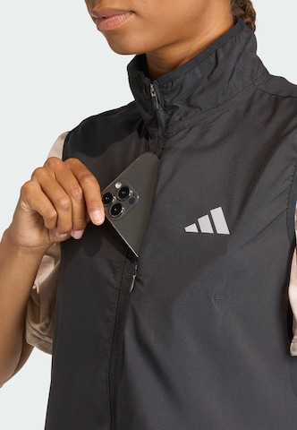 Gilet sportivo 'Adi365 Essentials' di ADIDAS PERFORMANCE in nero
