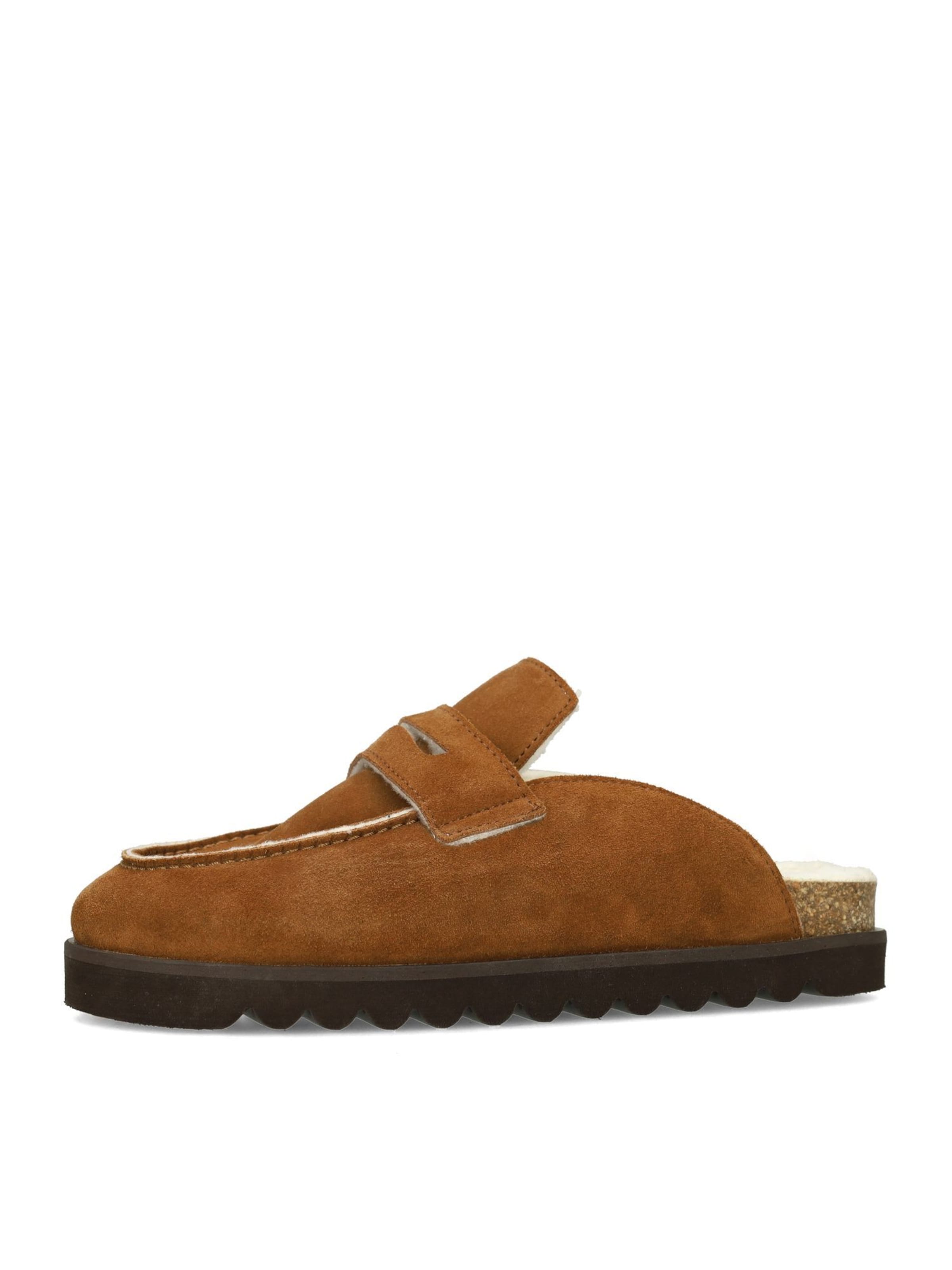 Chaussure basse SACHA en marron : devant