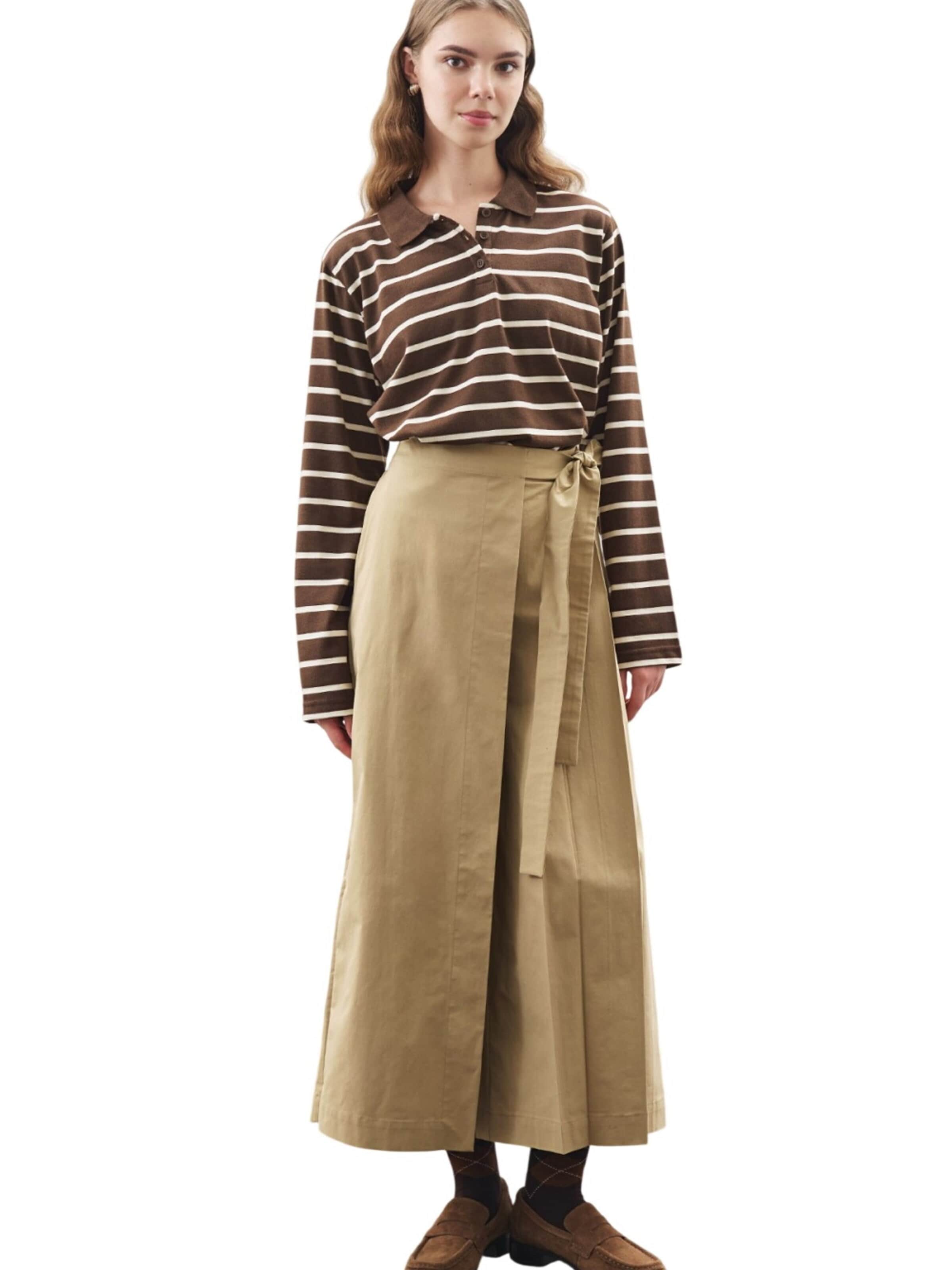 MANUKA Regular Trousers in Beige