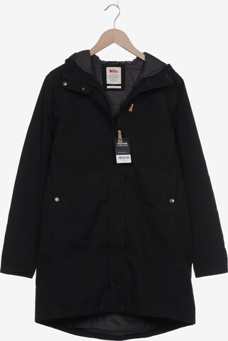 Fjällräven Mantel L in Schwarz: predná strana