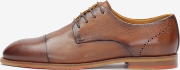 Chaussure à lacets Kazar en marron : devant