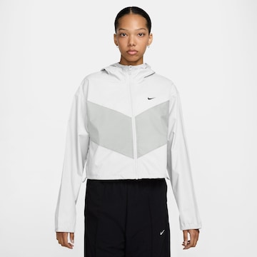 Nike Sportswear Between-Season Jacket 'Windrunner' in White: front