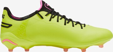 Scarpa da calcio 'King Ultimate' di PUMA in giallo