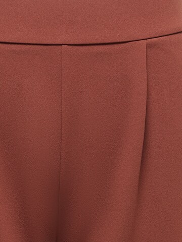 Wide Leg Pantalon à pince 'CARSTILLA' ONLY Carmakoma en rouge