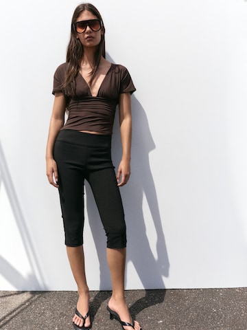 Pull&Bear Koszulka w kolorze brązowy