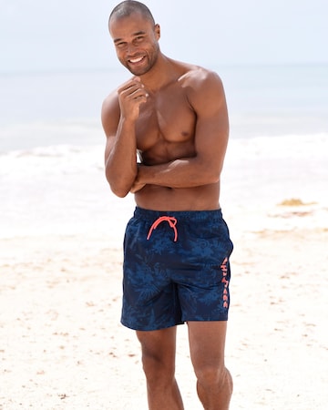 CHIEMSEE Board Shorts in Blue: front