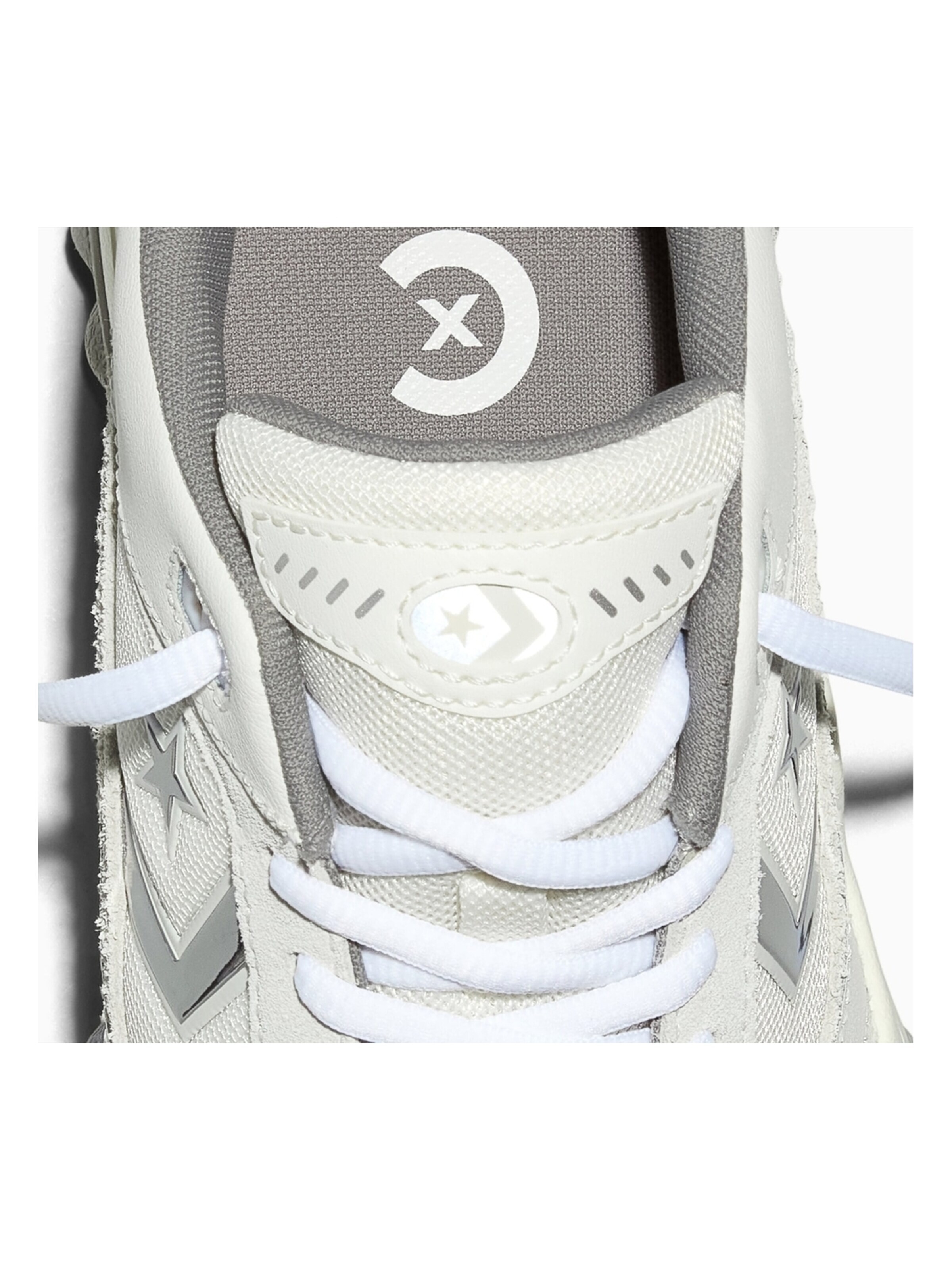 CONVERSE Athletic Shoes 'Converse Wave Motion Trainer' in White