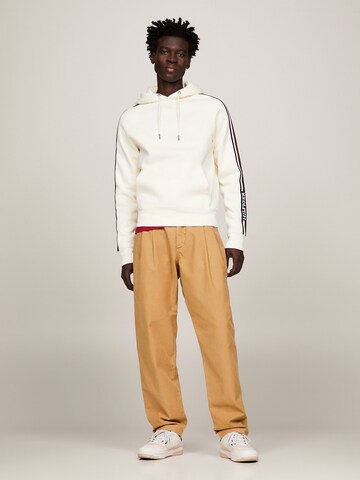 TOMMY HILFIGER Sweatshirt i beige