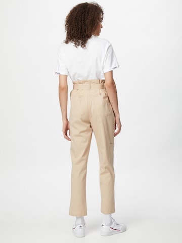 Tommy Jeans Loose fit Cargo trousers in Beige