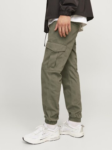 JACK & JONES Slimfit Cargobroek 'JJMarco Joe' in Groen