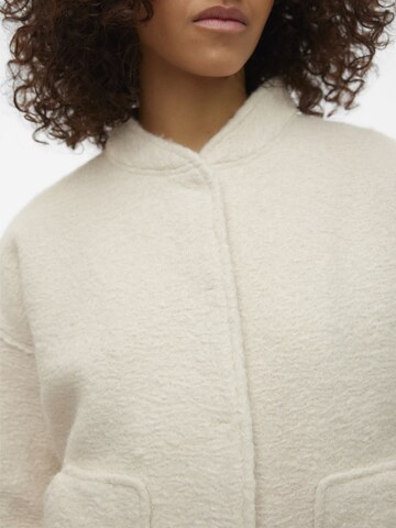 VERO MODA Tussenjas 'Amber' in Beige