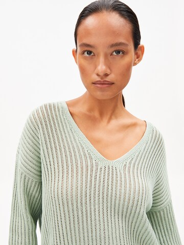 ARMEDANGELS Pullover 'Rebeaa' in Blau