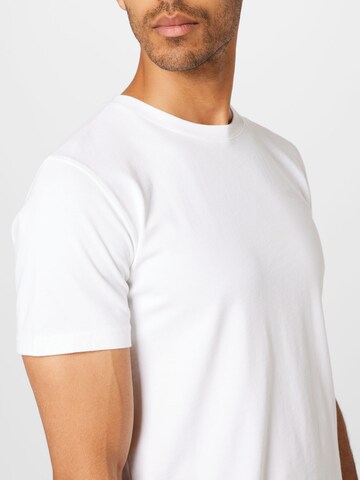 ABOUT YOU x Kevin Trapp - Camiseta 'Bent' en blanco