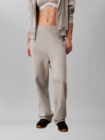 Loosefit Pantalon de sport Calvin Klein Sport en gris