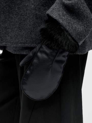Muffole di OBJECT in nero