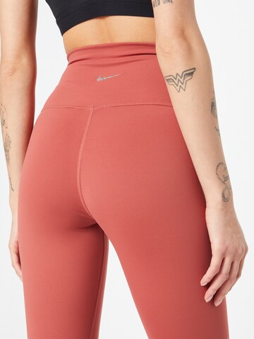 NIKE Skinny Sportovní kalhoty – červená