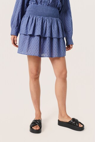 SOAKED IN LUXURY Rok in Blauw: voorkant