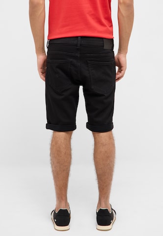 MUSTANG Slim fit Jeans 'Chicago' in Black