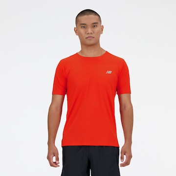 T-Shirt fonctionnel new balance en rouge : devant