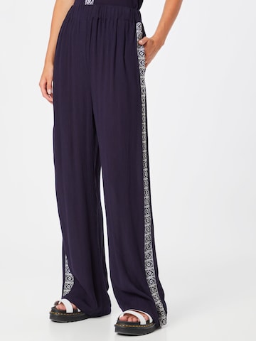 Guido Maria Kretschmer Collection Trousers 'Jaslyn' in Blue: front