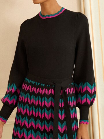 Robes en maille love & roses en noir