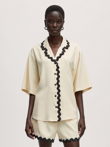 EDITED Blouse 'Janett' in Beige: front