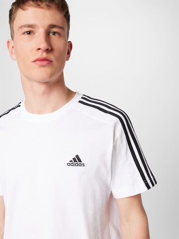 ADIDAS SPORTSWEAR Sportshirt 'Essentials' in Weiß
