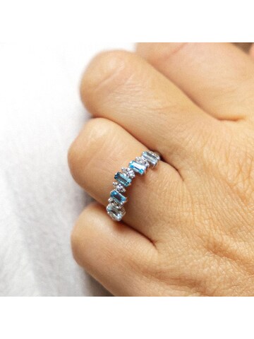 Zeeme Ring in Weiß: Vorderseite