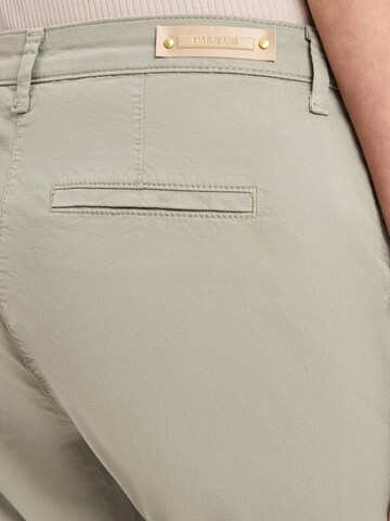 Coupe slim Pantalon 'Summer Spirit' MAC en vert
