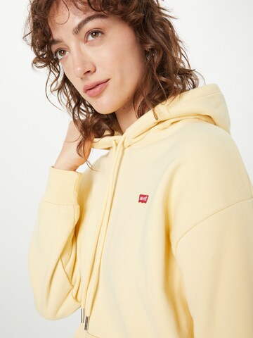 LEVI'S ® Sweatshirt 'Standard Hoodie' i gul
