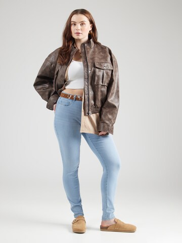 ONLY Carmakoma - Slimfit Vaquero 'Carthunder' en azul