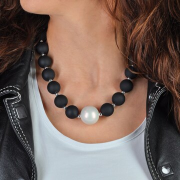 FIRETTI Necklace in Black: front