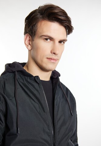MO Performance Jacket 'Rovic' in Black