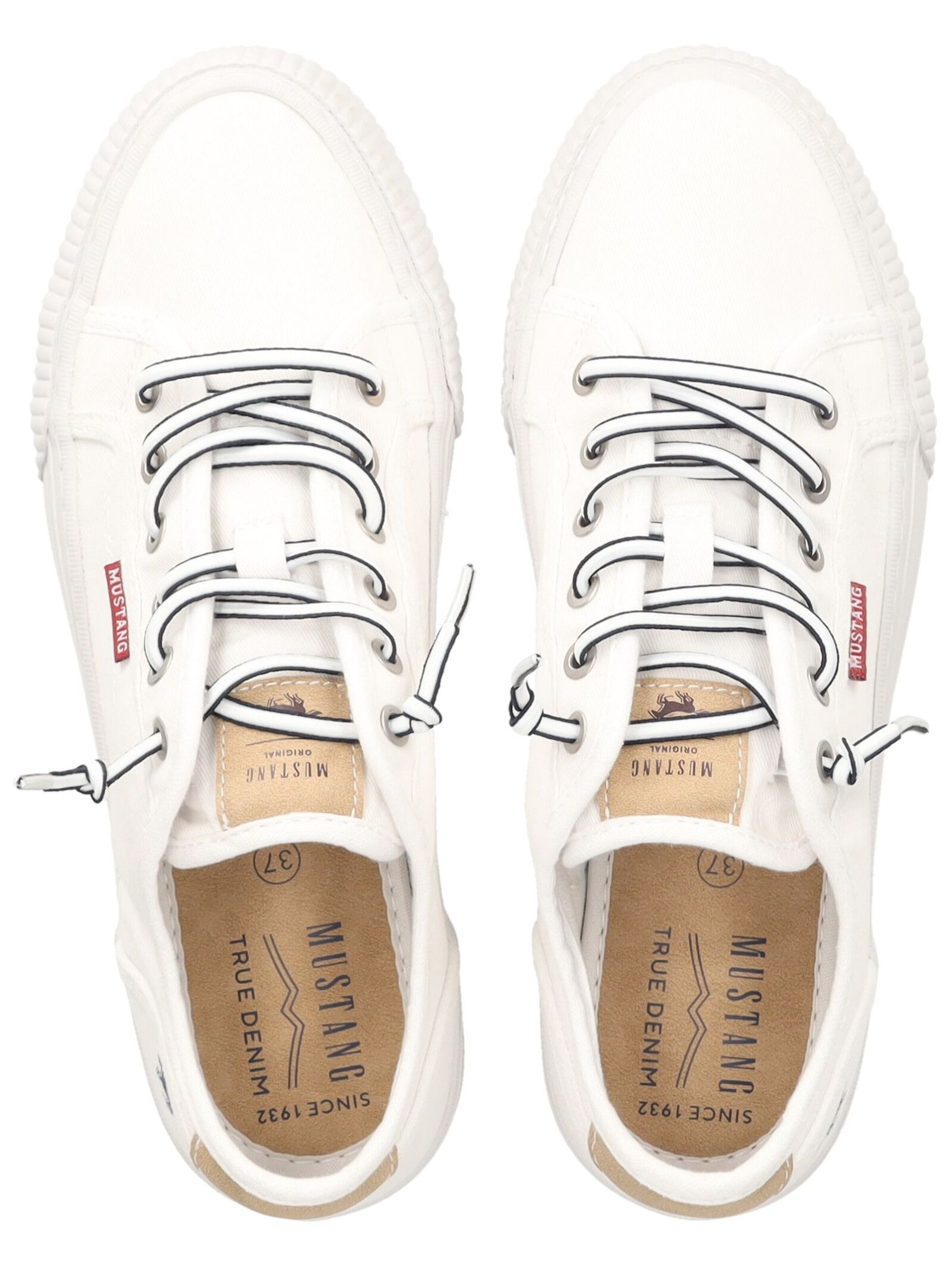 MUSTANG Platform trainers in White