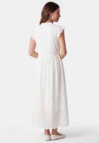 Usha - Vestidos camiseiros em bege