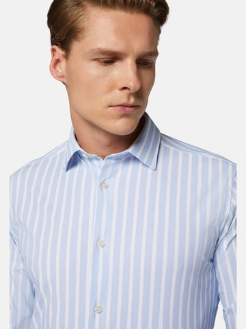 Coupe regular Chemise Boggi Milano en bleu