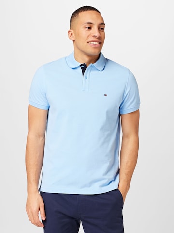 T-Shirt TOMMY HILFIGER en bleu : devant