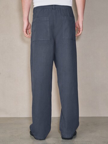 Loosefit Pantalon à pince Next en bleu