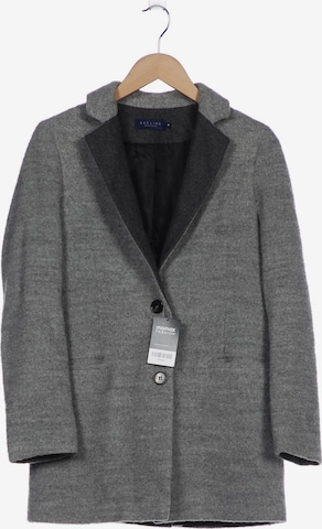 DARLING HARBOUR Jacket & Coat in S in Grey: front