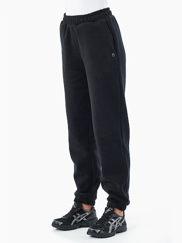 Organication Tapered Pants in Black