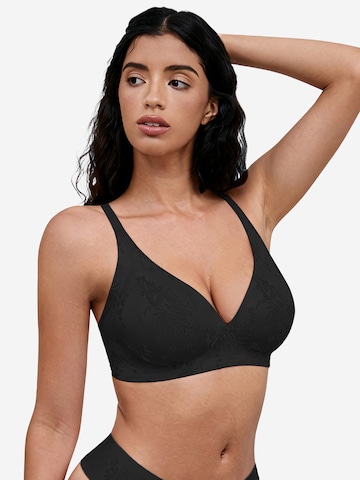 SHARICCA Push-up Bra in Black